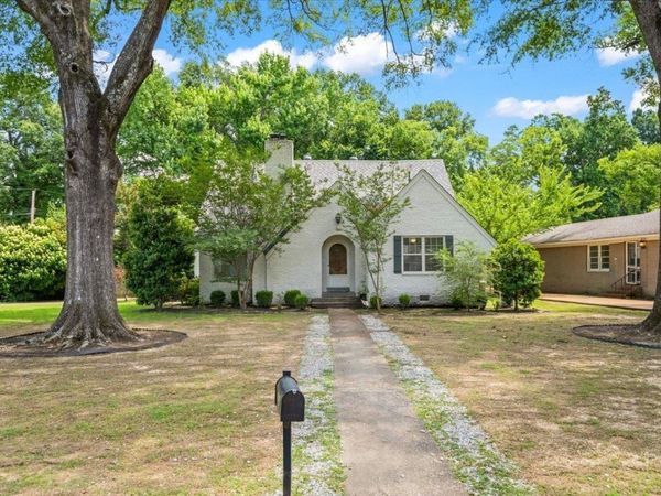 252 BARRY RD, Memphis, TN 38117