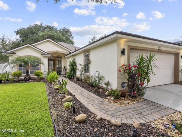 910 THOROUGHBRED Drive, Orange Park, FL 32065