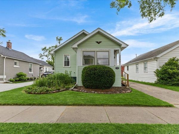 256 W Tacoma Street, Clawson, MI 48017
