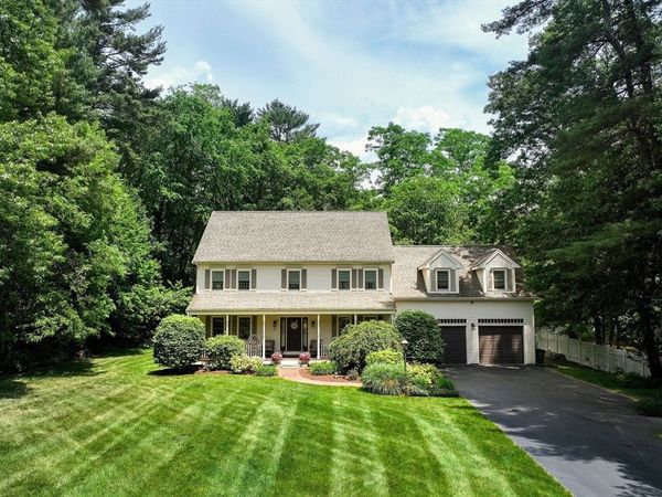 17 Kiley Way, Pembroke, MA 02359