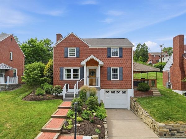 5336 Spring Valley Dr , Pittsburgh, PA 15236