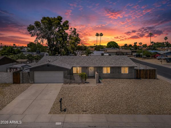 4726 W COLUMBINE Drive, Glendale, AZ 85304