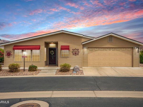 3301 S GOLDFIELD Road, Unit 4020, Apache Junction, AZ 85119