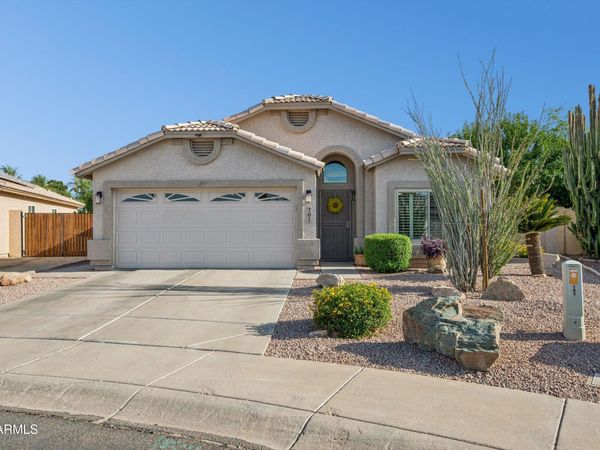 701 W BAYLOR Lane, Gilbert, AZ 85233