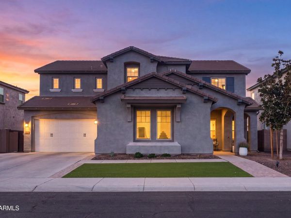 2894 E WYATT Way, Gilbert, AZ 85297