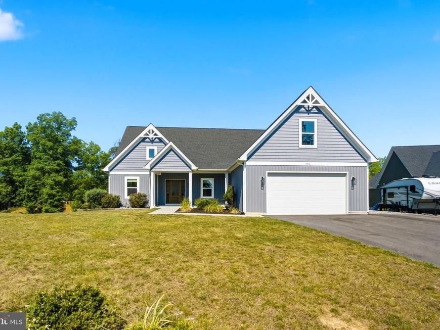 102 Nugget Way , Martinsburg, WV 25405 Main Photo