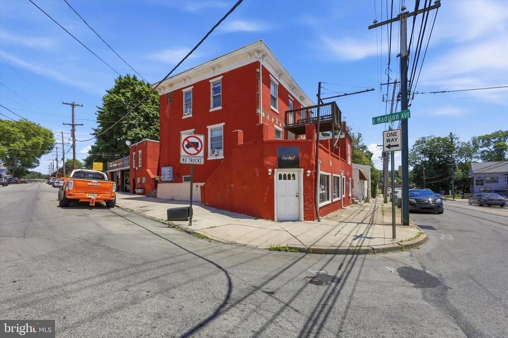 401 S SPRINGFIELD ROAD, CLIFTON HEIGHTS, PA 19018