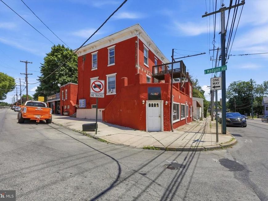 401 S Springfield Road, Clifton Heights, PA 19018 Main Photo