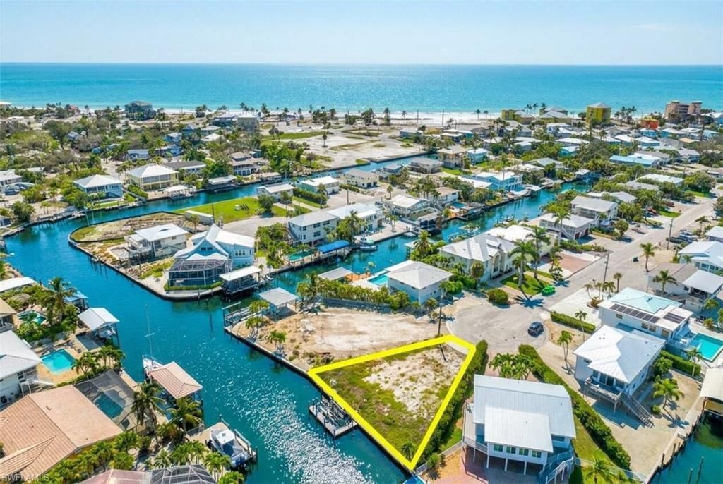20 Avenida Carita, Fort Myers Beach, FL 33931 Photo