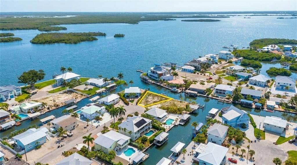 20 Avenida Carita, Fort Myers Beach, FL 33931 Photo