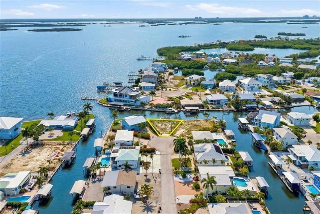 20 Avenida Carita, Fort Myers Beach, FL 33931 Photo