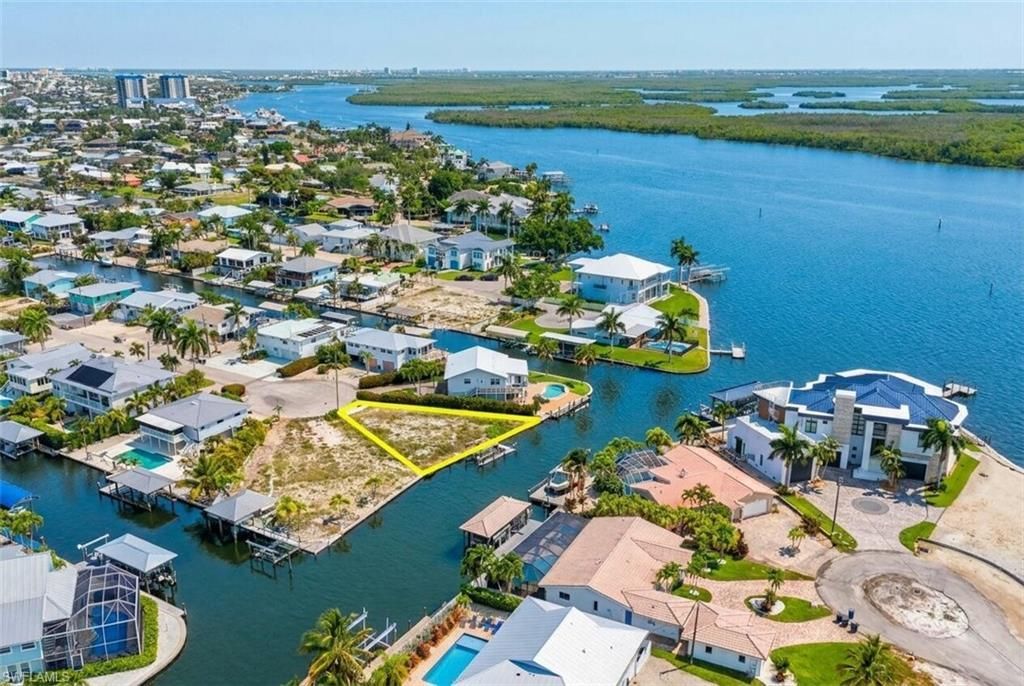 20 Avenida Carita, Fort Myers Beach, FL 33931 Photo