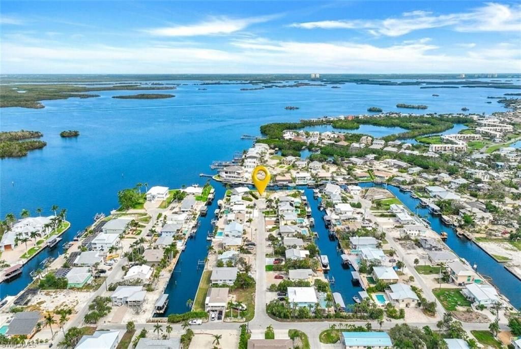 20 Avenida Carita, Fort Myers Beach, FL 33931 Photo