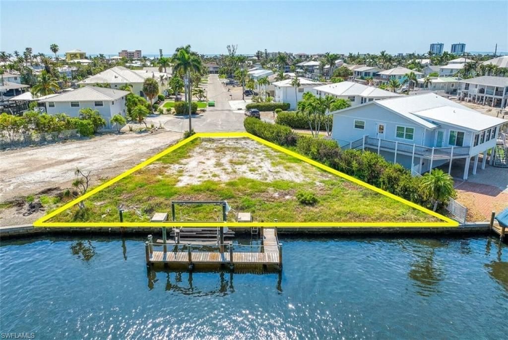 20 Avenida Carita, Fort Myers Beach, FL 33931 Photo