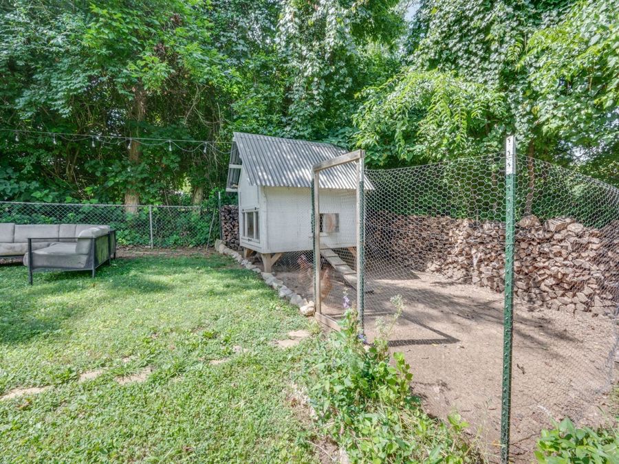 Property Image 37
