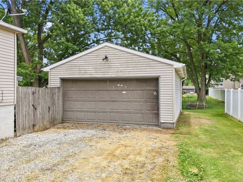 64 Morningside Road, Niles, OH 44446 Photo 4