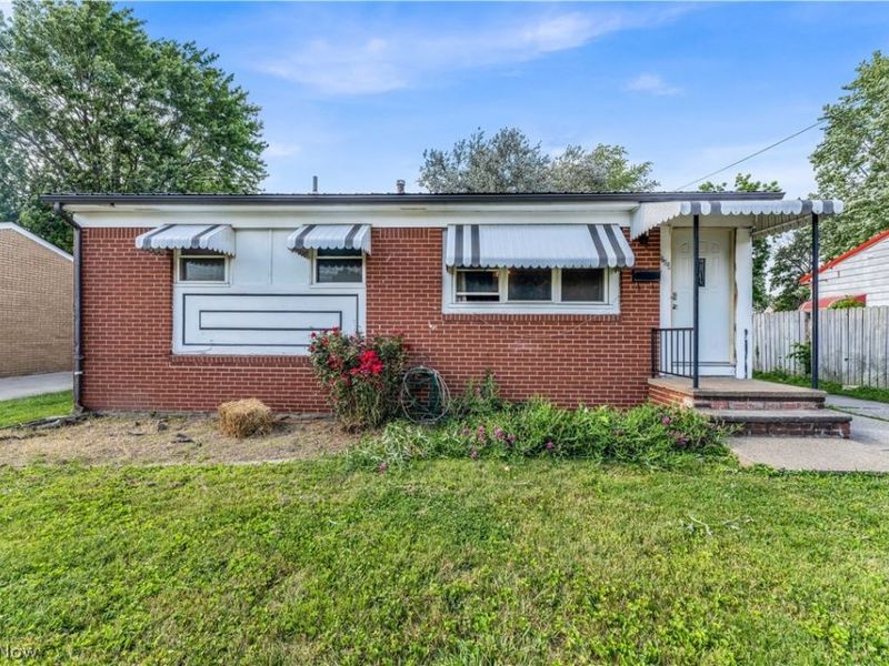 567 Walnut Street, Elyria, OH 44035 Photo 1
