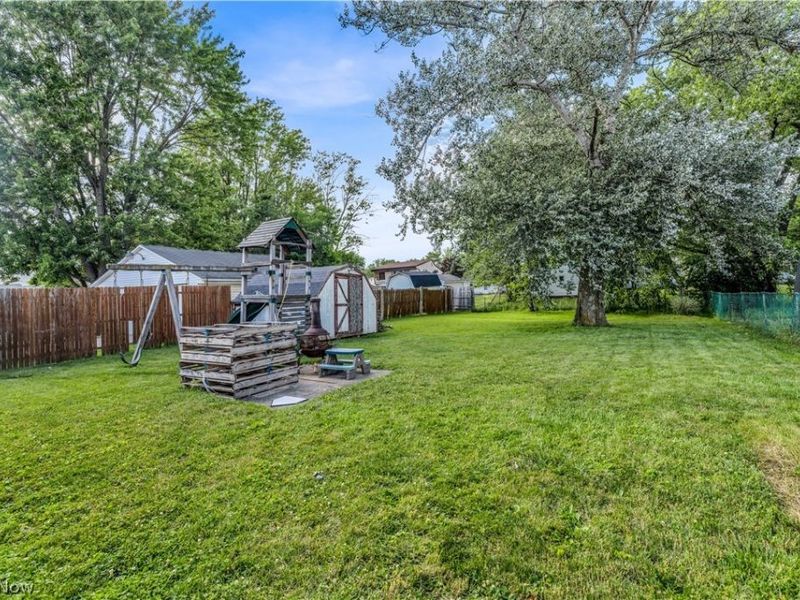 567 Walnut Street, Elyria, OH 44035 Photo 18