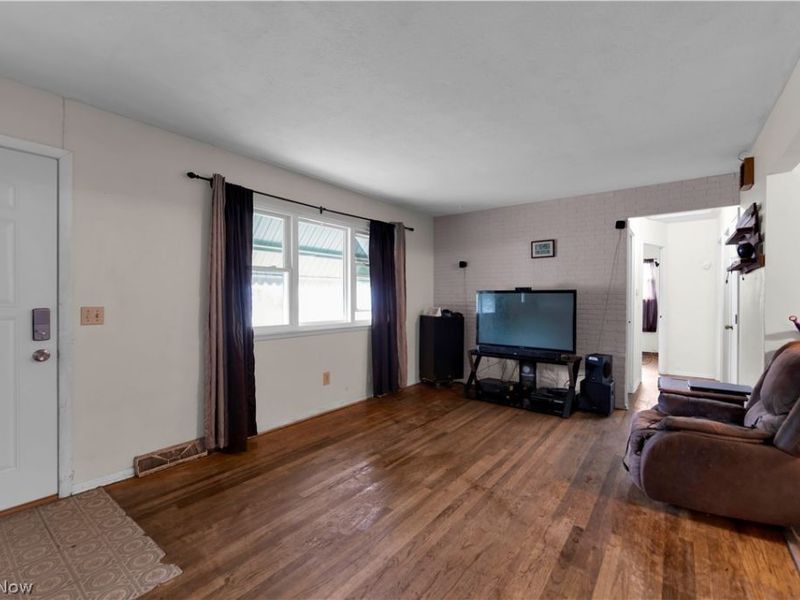 567 Walnut Street, Elyria, OH 44035 Photo 7