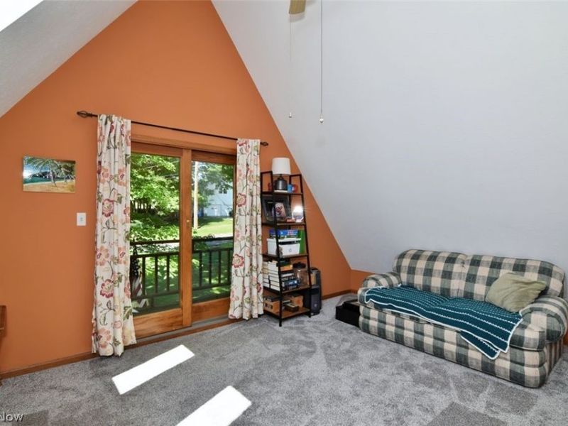 14731 Evergreen Drive, Burton, OH 44021 Photo 20