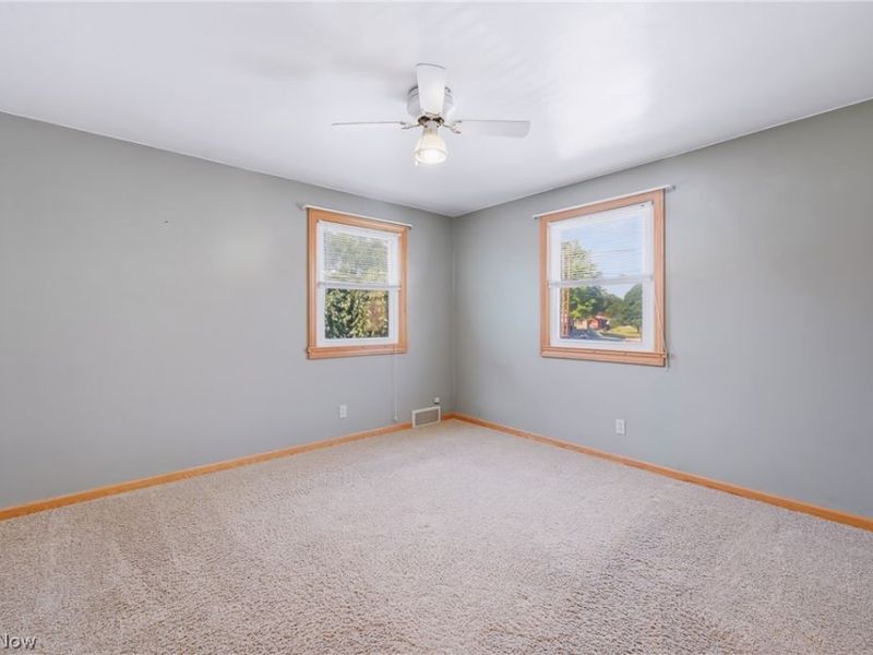 245 Manor Avenue, Struthers, OH 44471 Photo 16