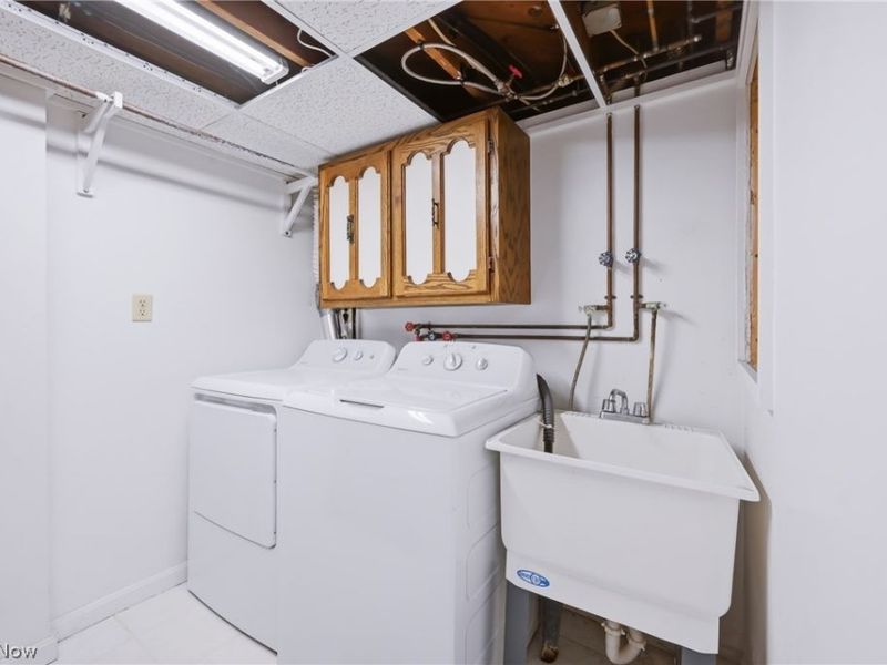 245 Manor Avenue, Struthers, OH 44471 Photo 33