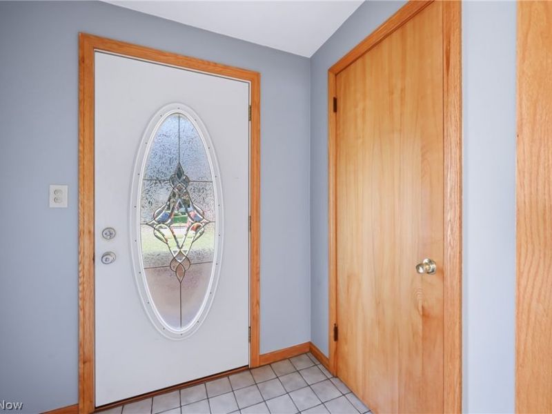245 Manor Avenue, Struthers, OH 44471 Photo 6