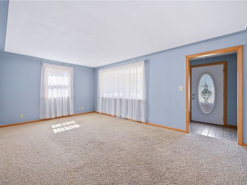 245 Manor Avenue, Struthers, OH 44471 Photo 7