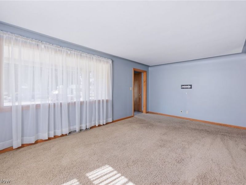 245 Manor Avenue, Struthers, OH 44471 Photo 8
