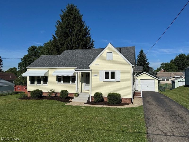 145 Anna Avenue NW, Canton, OH 44708 Photo 2