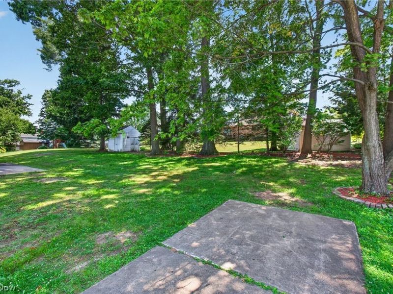 2537 Dogwood Drive NE, Massillon, OH 44646 Photo 26