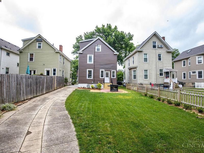2732 Hyde Park Avenue, Cincinnati, OH 45209 Photo 9