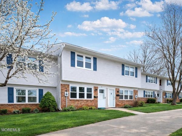 11 Alabama Court, Unit 835, Matawan, NJ 07747