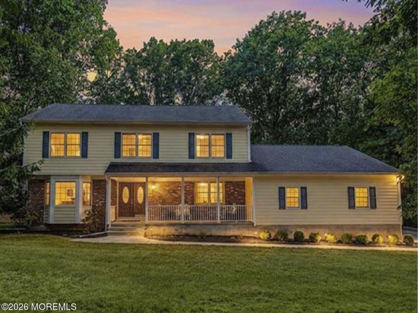 6 Rimwood Drive, Lincroft, NJ 07738