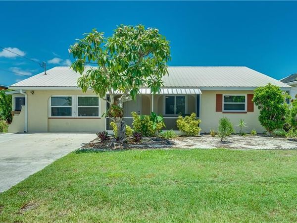 2763 Sanderling CT , ST. JAMES CITY, FL 33956