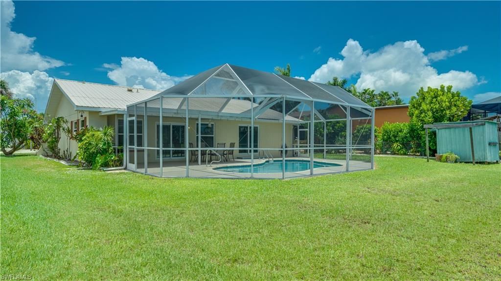 2763 Sanderling Ct , Saint James City, FL 33956 Photo