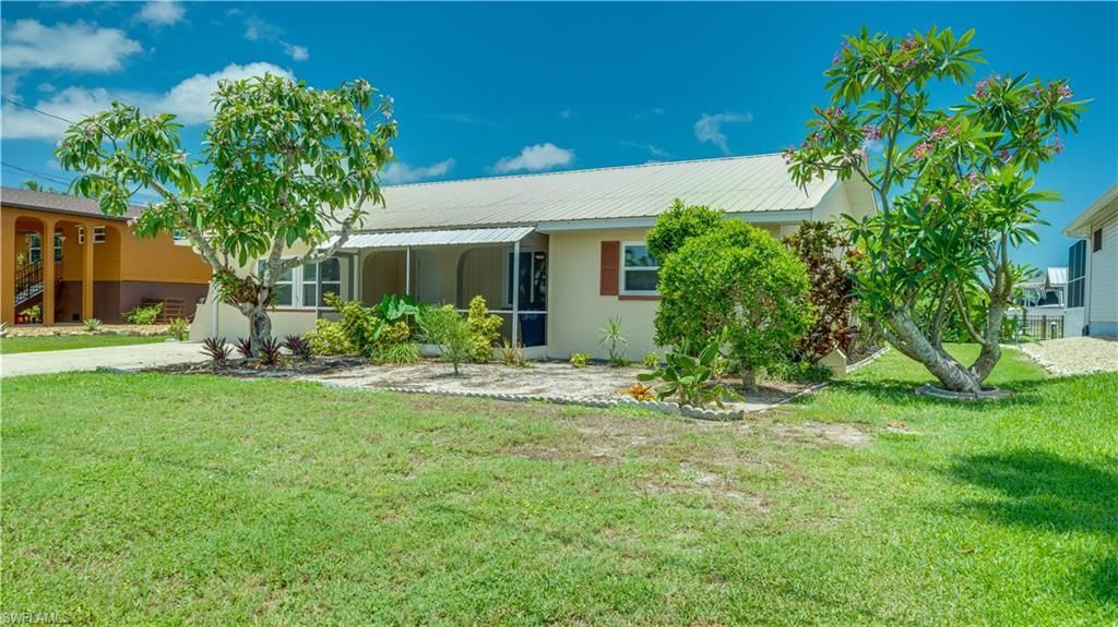 2763 Sanderling Ct , Saint James City, FL 33956 Photo