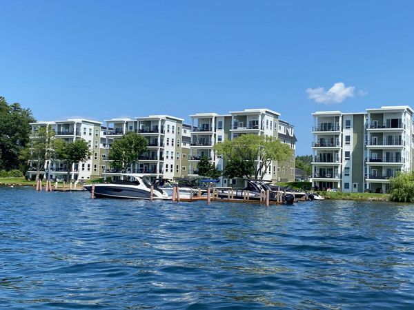 1332 Union Avenue, Unit 4 (2nd Floor), Laconia, NH 03246