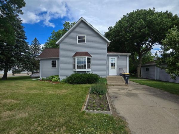 500 Lexington Street , Milroy, MN 56263