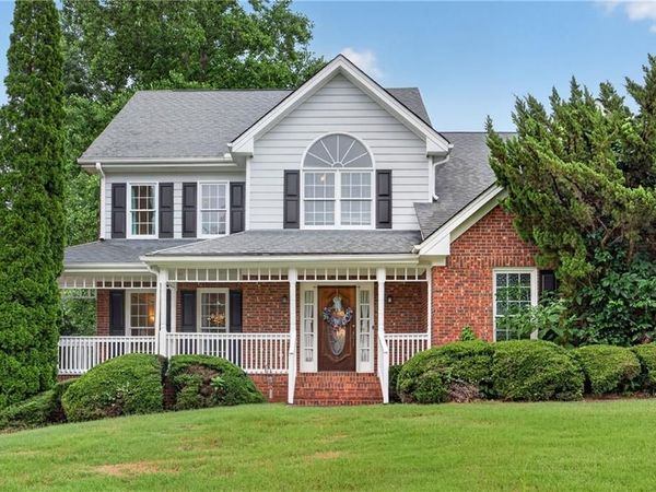 2405 Aveberry Court SE, Conyers, GA 30013