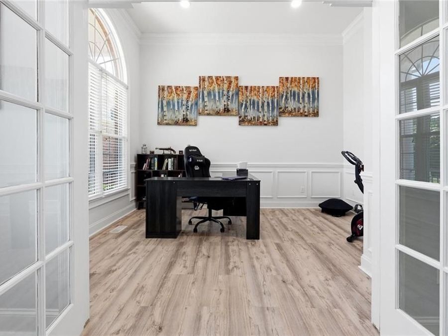 Property Image 6
