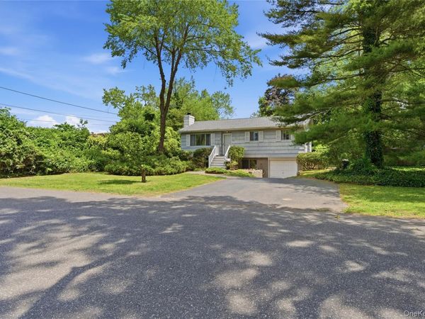 55 Corey Avenue , Blue Point, NY 11715
