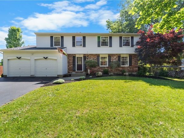 132 Smokey Hollow Road, Baldwinsville, NY 13027