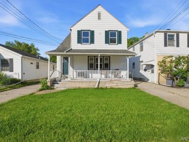 548 Englewood Avenue, Buffalo, NY 14223