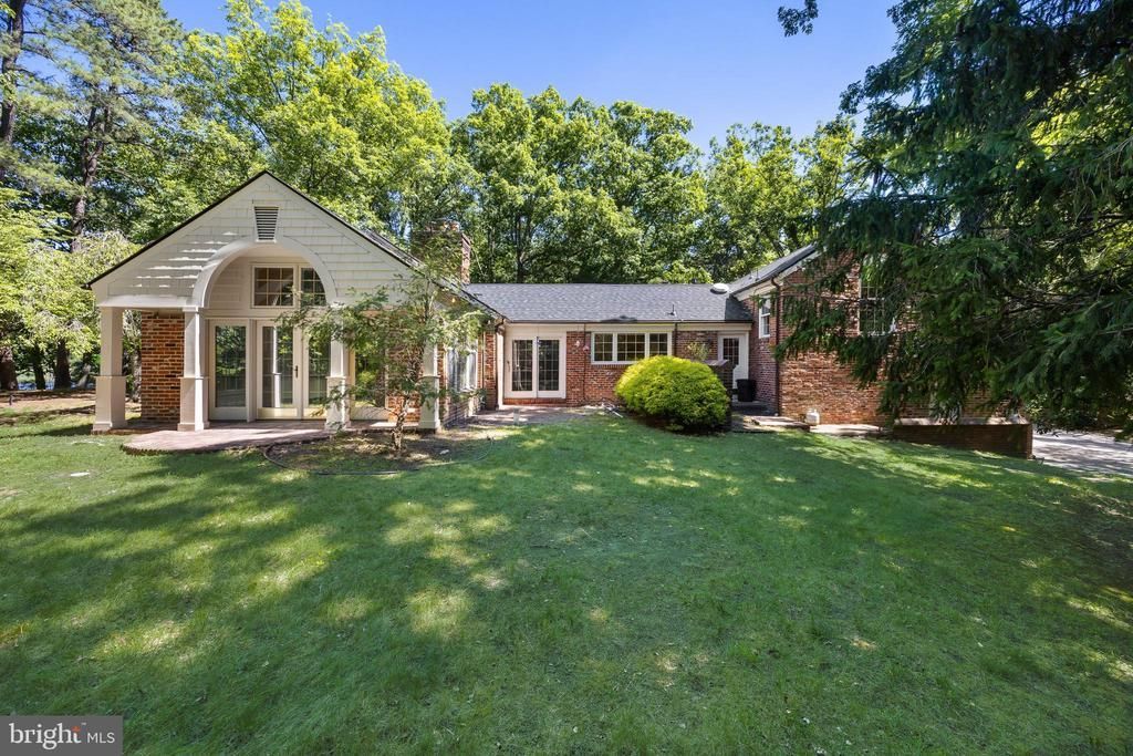 7 E Centennial Drive, Medford, NJ 08055 Main Photo