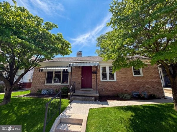 106 ALLEGHENY AVENUE , HANOVER, PA 17331