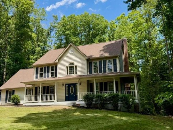 8801 PEPPERIDGE DRIVE , SPOTSYLVANIA, VA 22551