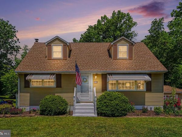 1745 MAPLE AVENUE , HATFIELD, PA 19440