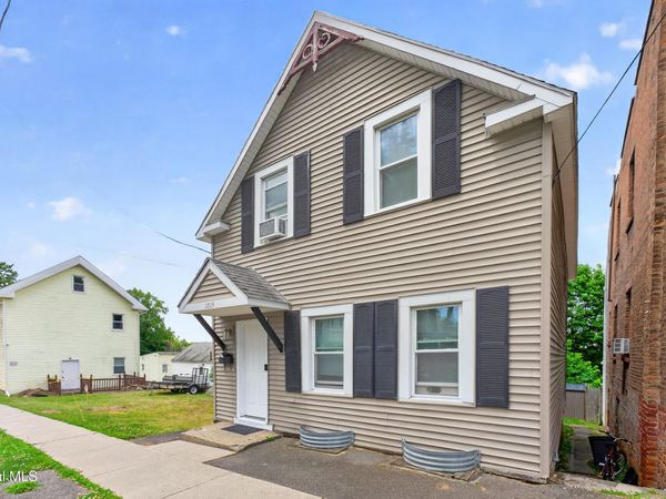 1015 1st Street, Rensselaer, NY 12144