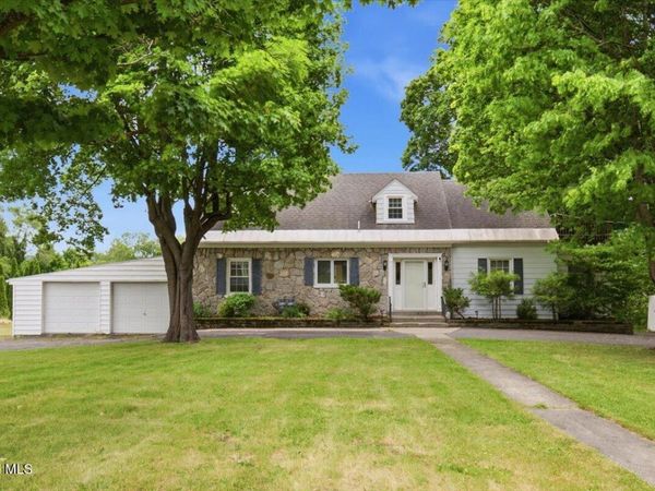 107 Van Rensselaer Boulevard, Albany, NY 12204